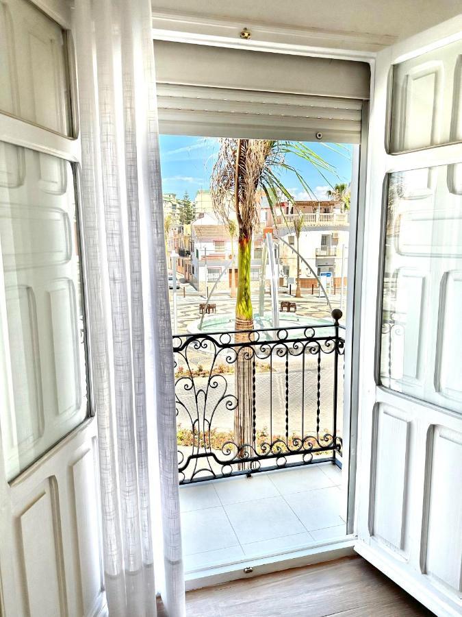Casa Del Mar En La Plaza De La Axarquia Apartment Torre Del Mar Luaran gambar